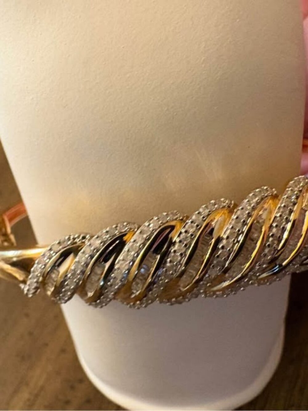 Sterling Silver 0.25 CTTW Natural Diamond Bangle